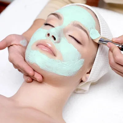 Cosmétiques et soins beauté