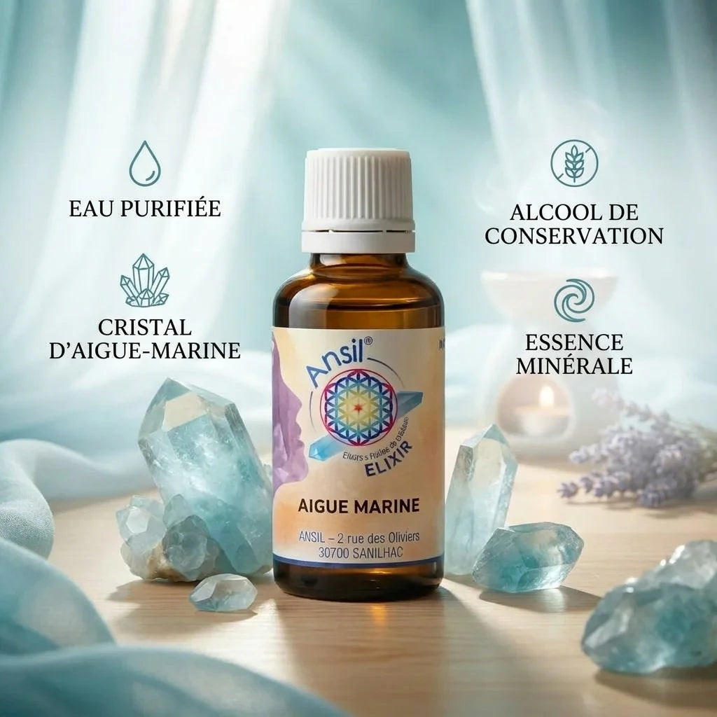 Élixir de cristal d'Aigue-Marine avec ingrédients et cristaux bruts en studio professionnel