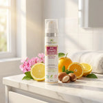Crème BIO TEMPO anti-âge bio vegan avec ingrédients naturels et fleurs sur vanité minimaliste