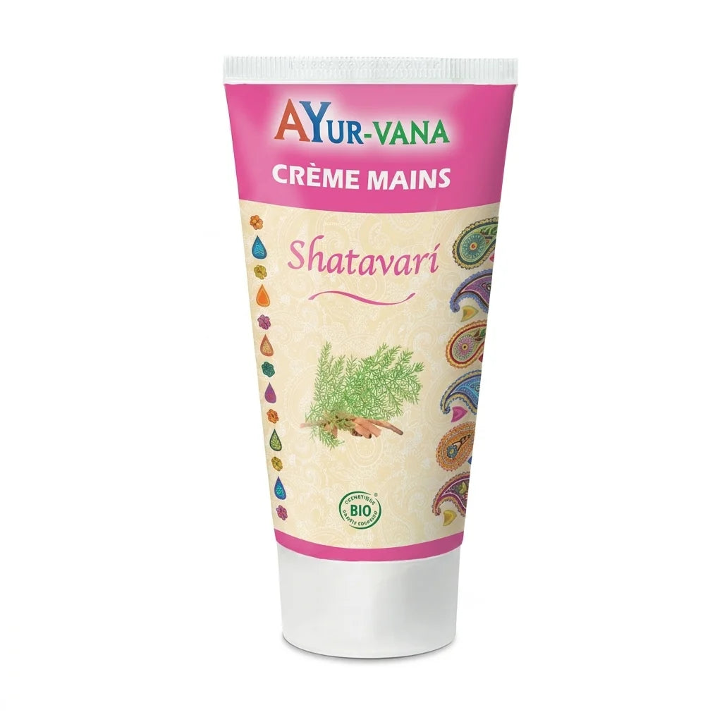 Tube de crème mains Shatavari bio Ayurvana sur fond blanc, produit cosmétique naturel
