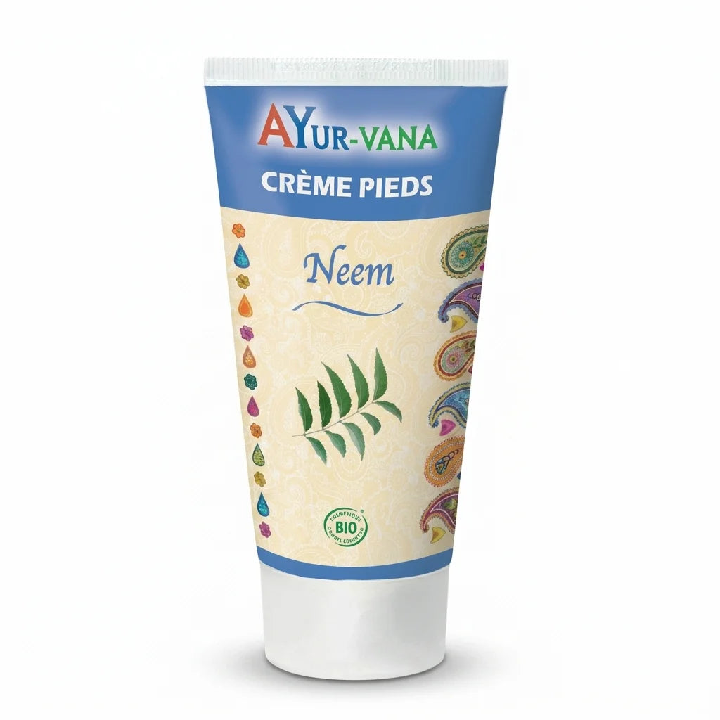 Crème pieds Neem bio Ayurvana certifiée en tube sur fond blanc