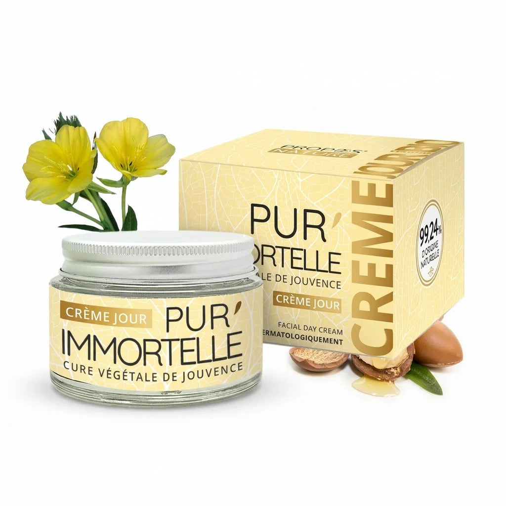 Crème visage Pur'Immortelle bio jour avec son emballage sur fond blanc