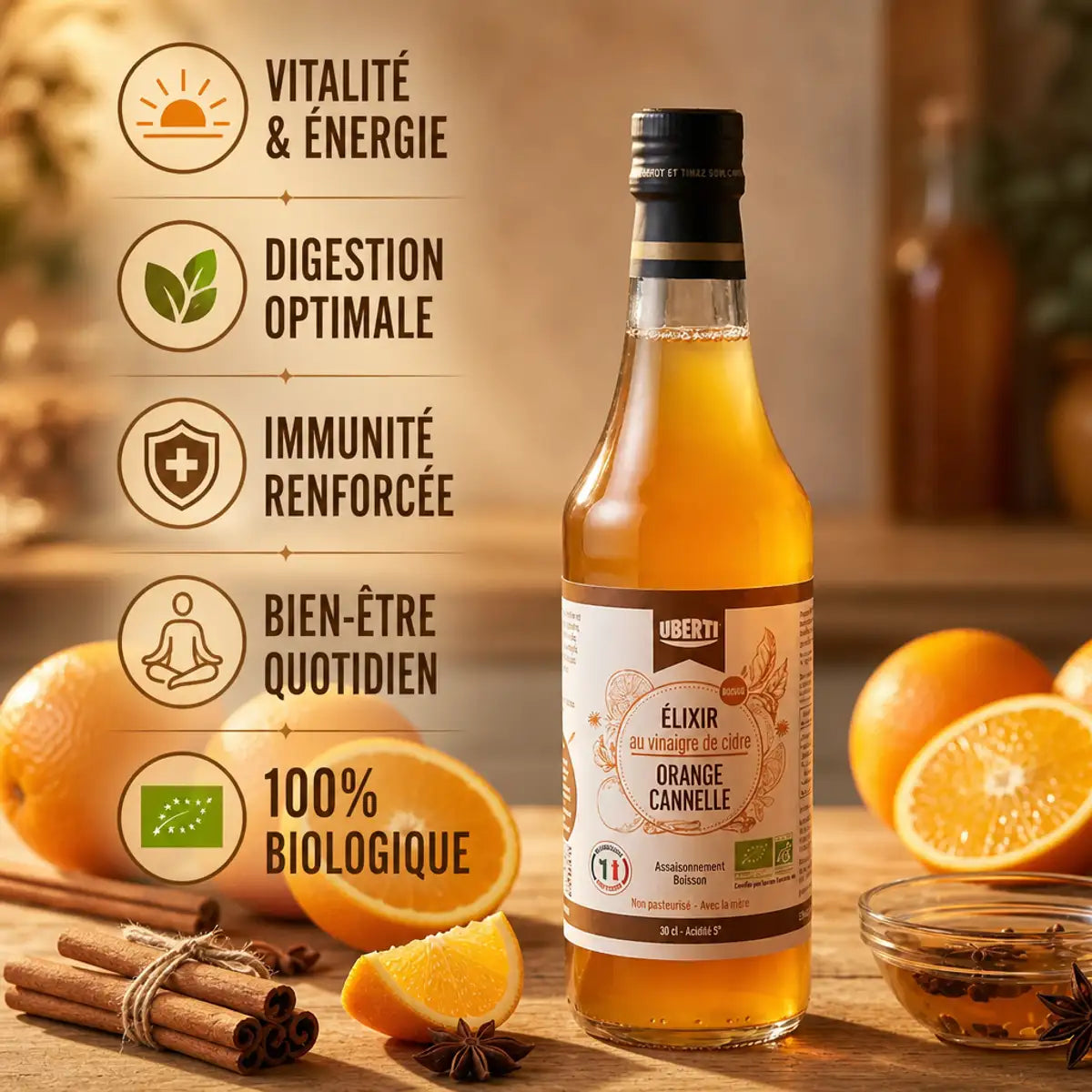 Élixir Orange-Cannelle bio : bouteille avec bénéfices santé, oranges et bâtons de cannelle sur bois