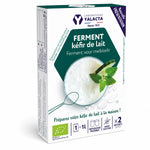 Ferment Kéfir de lait bio Yalacta en sachets, packaging blanc et violet isolé