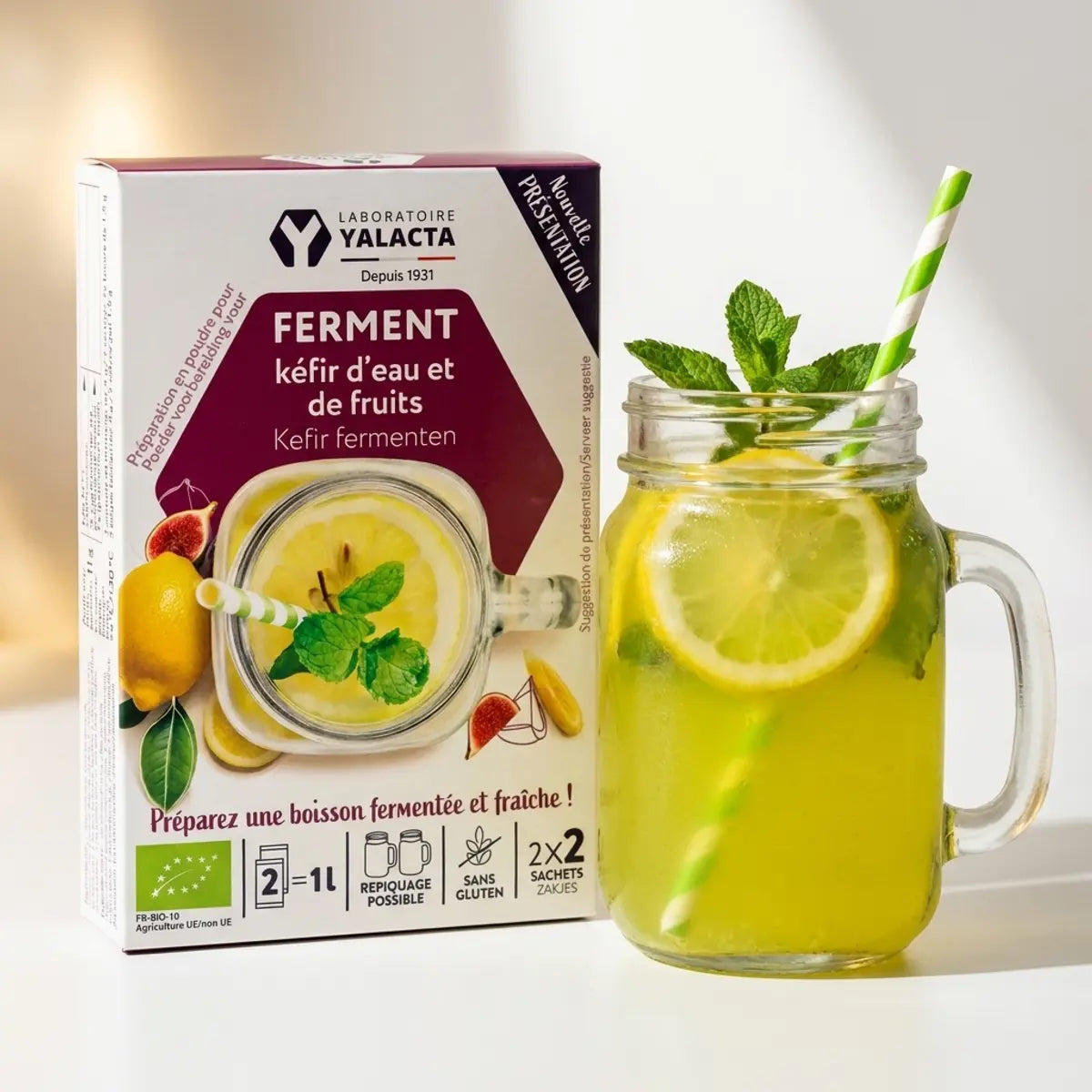 Ferment kéfir d'eau Yalacta en sachets avec verre de kéfir frais, citron et menthe