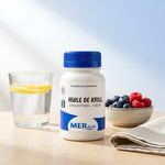 Flacon d'huile de krill MERalia avec capsules Oméga-3 dans un environnement wellness minimaliste