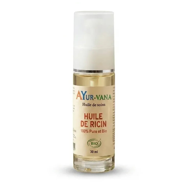 Bouteille d'huile de ricin bio Ayurvana 30ml avec pompe doseuse sur fond blanc