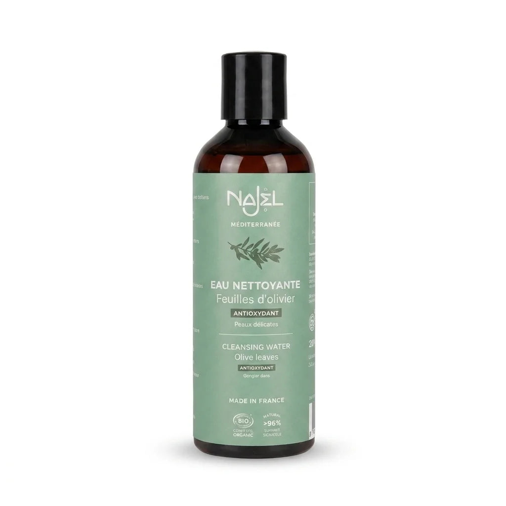 Flacon d'hydrolat bio Najel feuilles d'olivier sur fond blanc avec étiquette verte