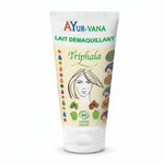 Lait démaquillant Triphala bio Ayurvana en tube blanc sur fond blanc