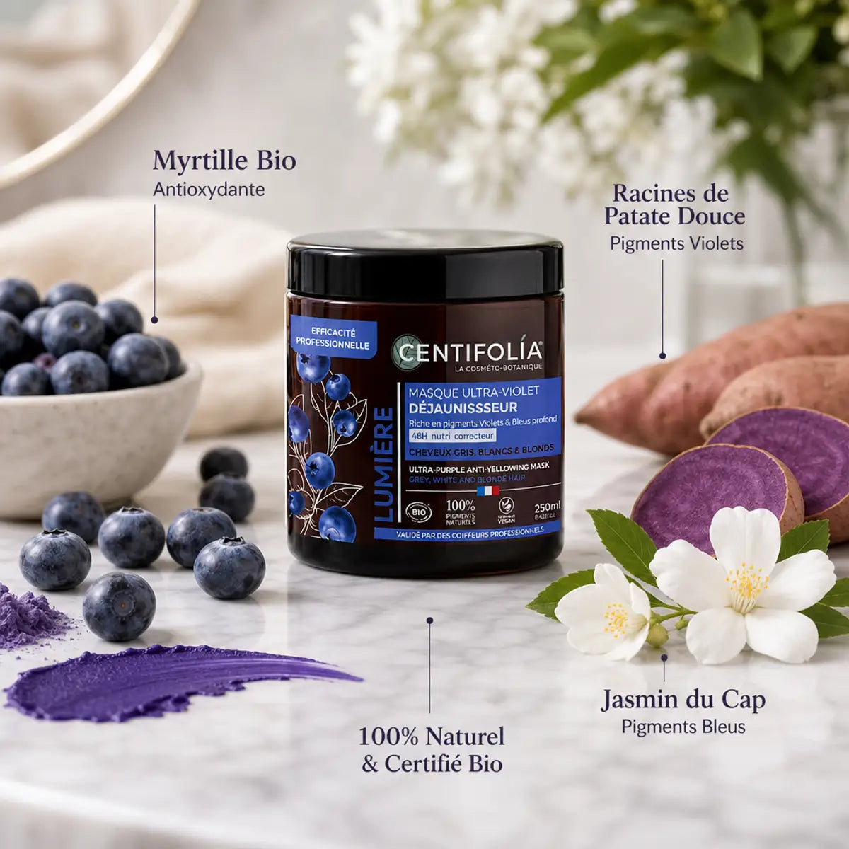 Masque Déjaunisseur Bio Centifolia avec myrtille et jasmin du Cap sur marbre blanc
