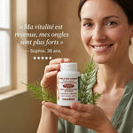 Femme tenant Prêle des Champs Vital Osmose avec témoignage client et plante horsetail naturelle