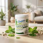 Purificateur aspirateur en pot Etamine du Lys sur table bois avec feuilles menthe fraîche