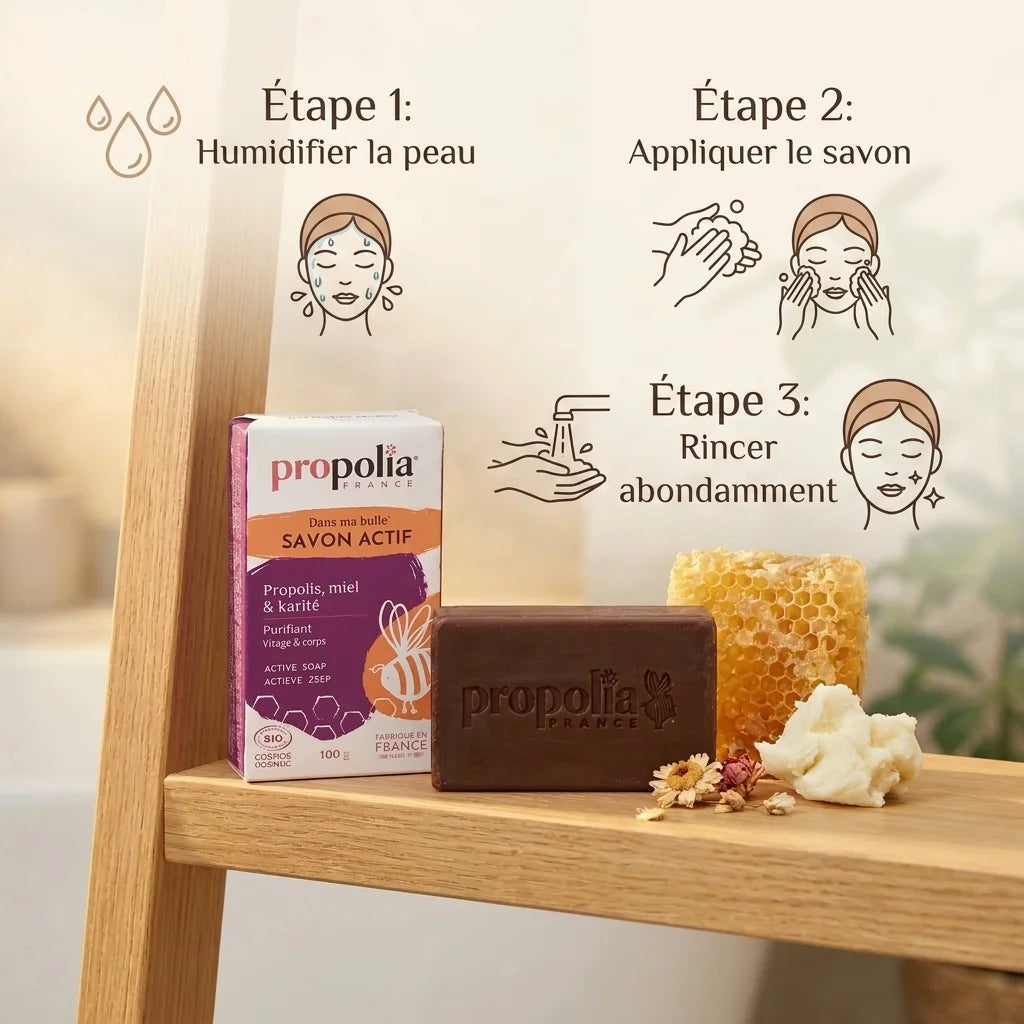 Savon Bio Propolis Miel Karité Propolia avec guide d'utilisation en 3 étapes sur étagère bois