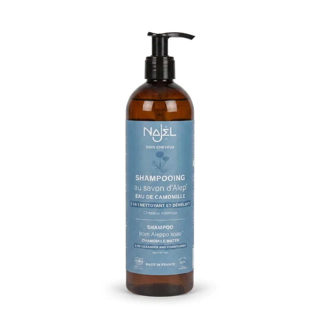 Shampooing savon d'Alep Najel bio avec pompe, cheveux normaux, flacon bleu sur fond blanc