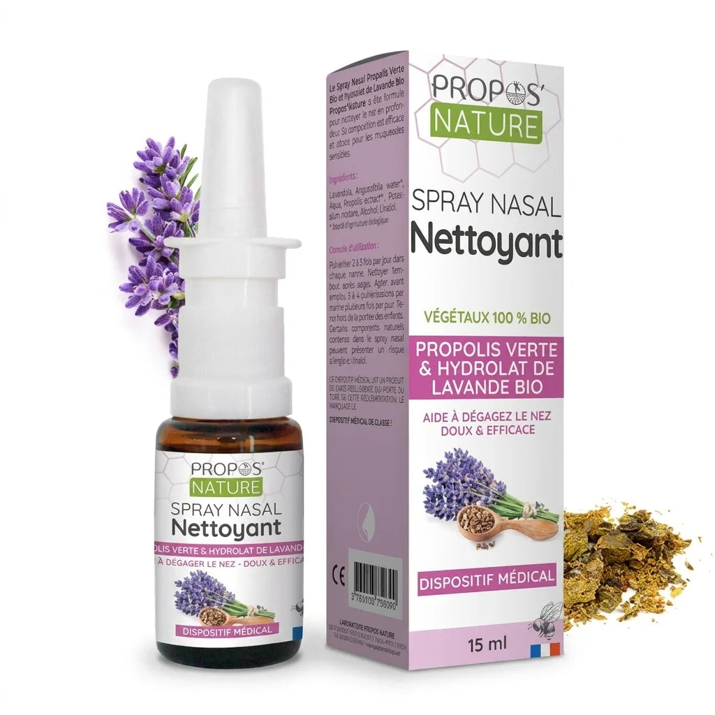 Spray nasal propolis verte bio et lavande Propos'Nature avec son emballage sur fond blanc