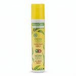 Spray Peau Famille MoustiCare - répulsif insectes pour toute la famille sur fond blanc