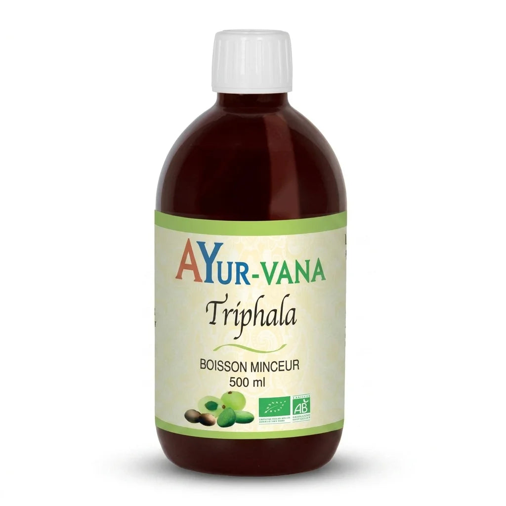 Bouteille Triphala bio Ayur-Vana 500ml boisson ayurvédique sur fond blanc